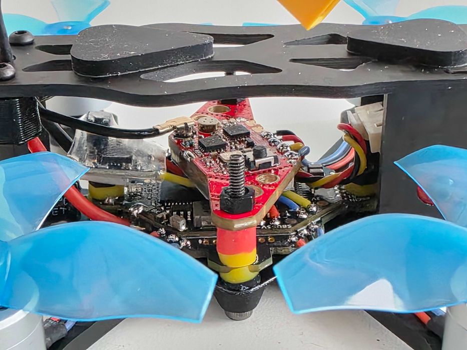 FPV дрон (квадрокоптер) APEX 2" ELRS, Analog VTX 5.8 GHz