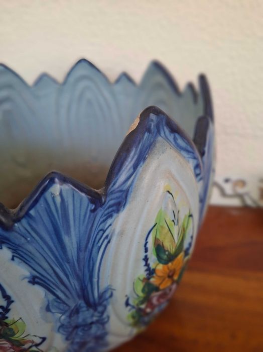 Cachepot em faiança da Vestal Alcobaça - Grande dimensão