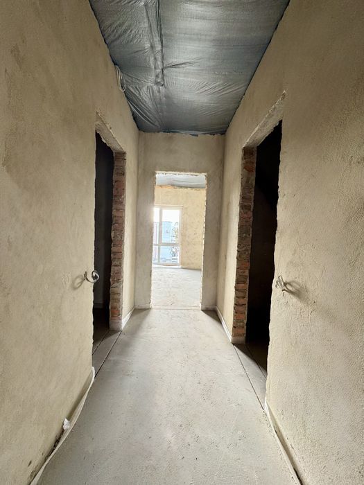 Двокімнатна квартира в новобудові з кухнею-студією площею 70 м/кв