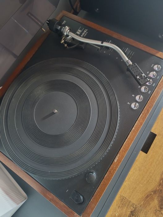 Gramofon Daniel UNITRA z wkładką i igłą