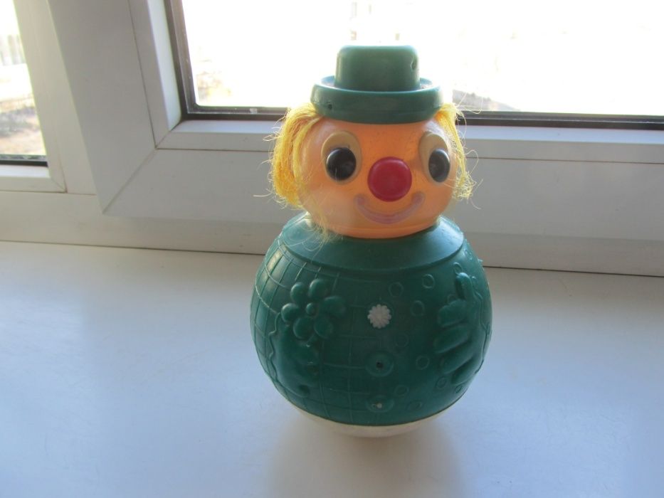 Советская игрушка "Неваляшка"