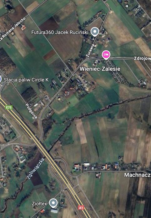 Hala 550 m² + budynki 300 m²,  działka do 1 ha,  blisko A1