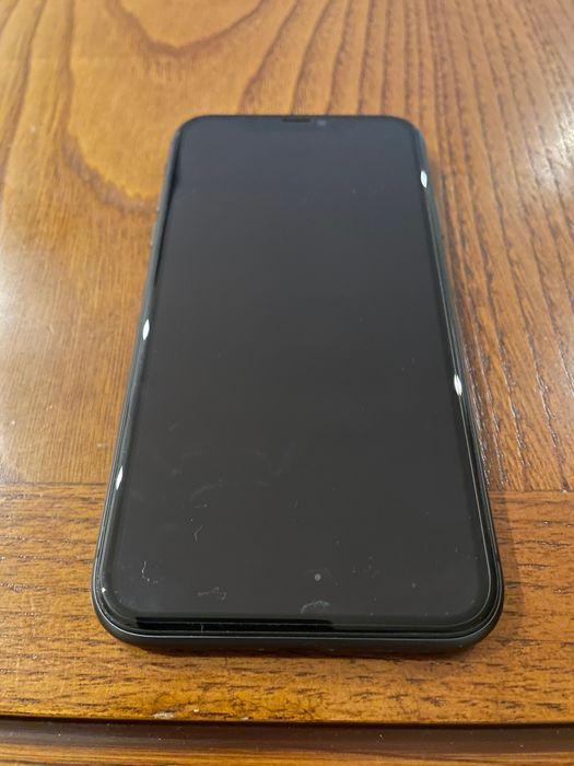 iPhone 11 - 64gb
