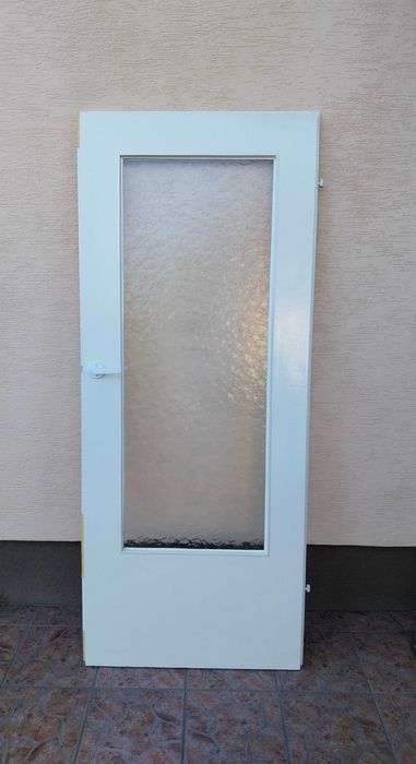 Sprzedam drzwi 6 sztuk, wewnętrzne, pokojowe, łazienkowe, przeszklone