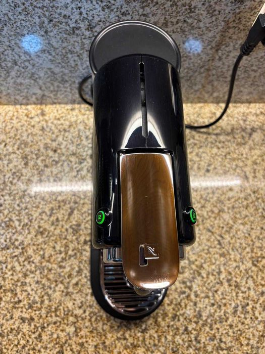 Máquina Nespresso CitiZ