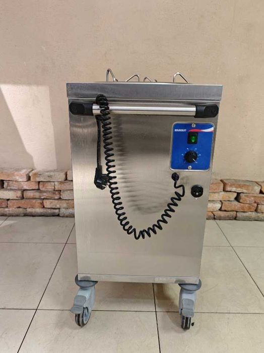 Profesjonalny podgrzewacz do talerzy Bourgeat 1400W – jak nowy