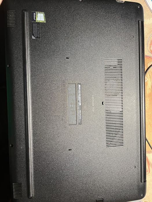 Laptop Dell Latitude 3500, 256gb intel i5 8th gen