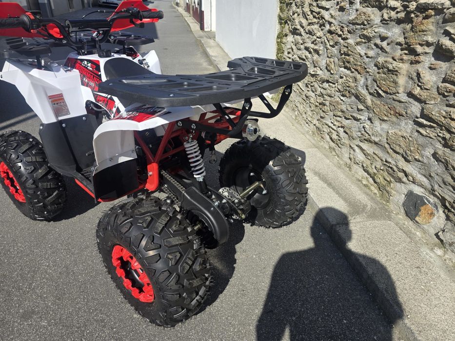Moto 4 125cc 4 mudancas semiautomatica novas