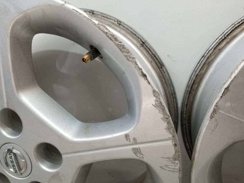 conjunto de pneus nissan leaf ZE0