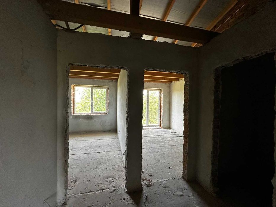 Продам котедж в с. Милятичі. 133кв.м. 0й цикл. 15км до Львова