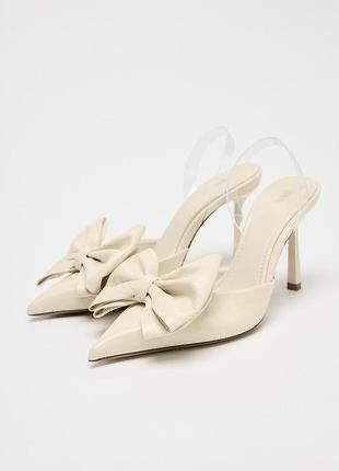 Туфлі Zara з бантом бежеві 39