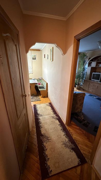 Здається в оренду кв-ра поблизу Центруу  на Проспееті Свободи