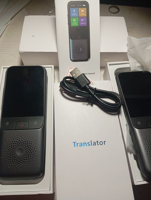 Голосовой переводчик  языков новый Т11.