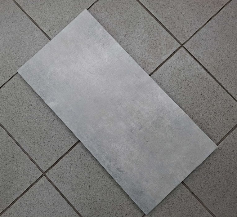 Gres podłogowy Medan Graphite 30x60 Gat II | INWESTYCYJNA | SZARA