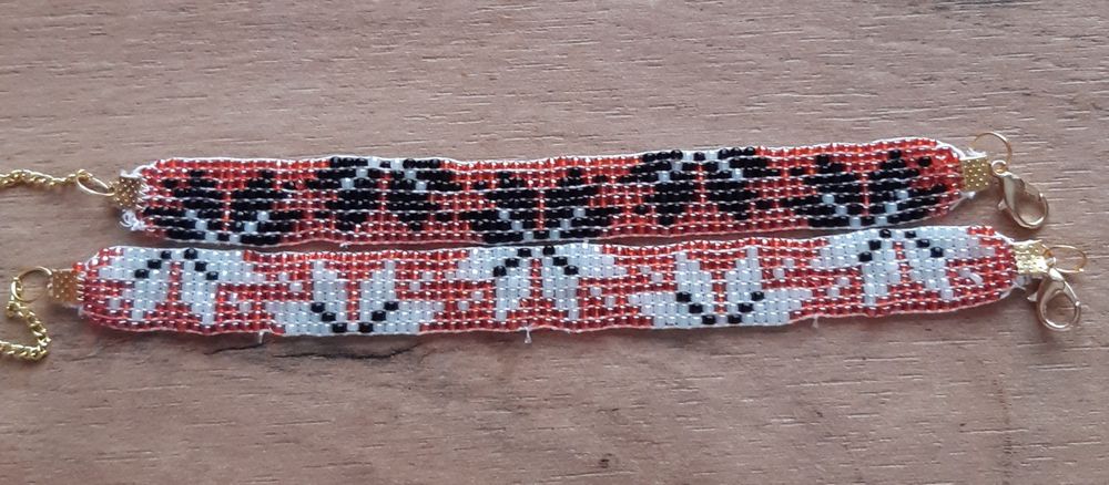 Браслеты из бисера