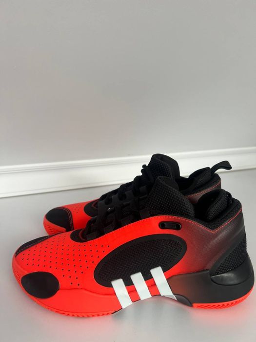 Кроссовки  Adidas D.O.N. Issue 5 Shoes Orange/Black IE8326