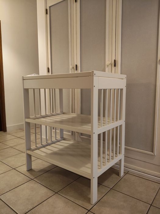 Muda Fraldas IKEA
