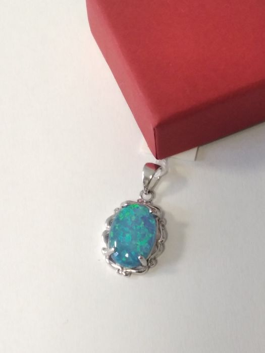 Srebrny wisiorek z opalitem srebro 925