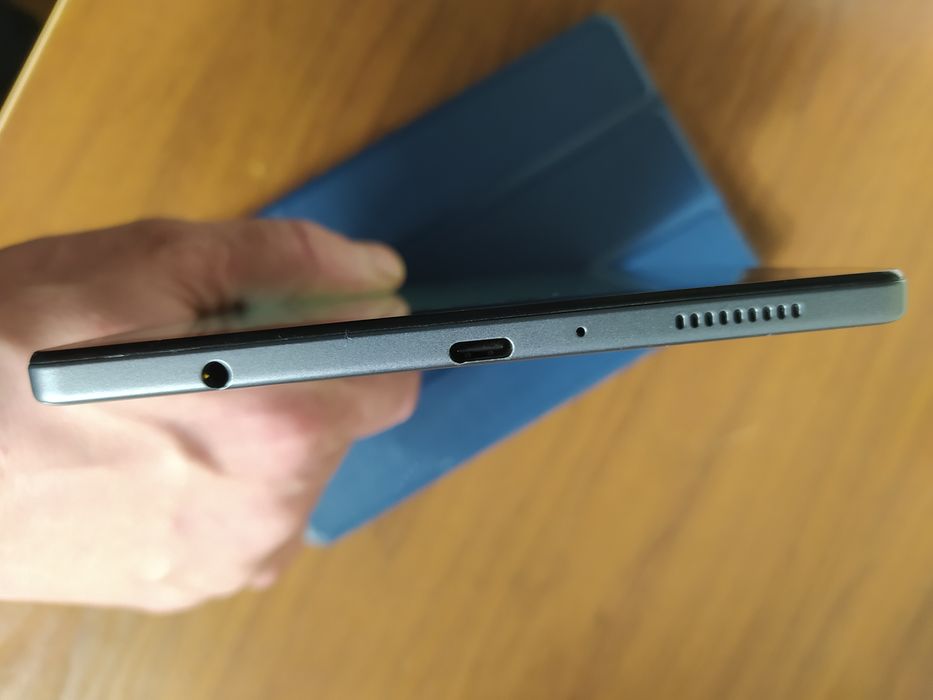 Samsung galaxy tab a7 lite 32GB Wi-fi стан новий.