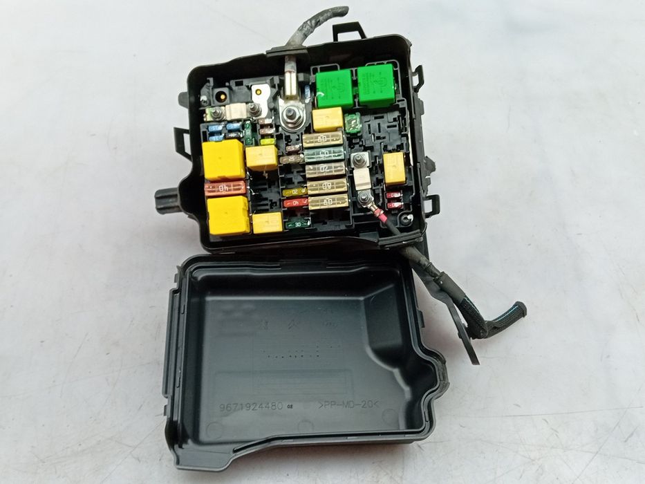 Caixa fusíveis / SAM / BSI PEUGEOT 208