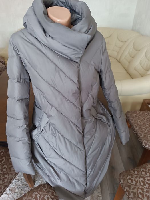 Пальто балонове зима ціна 1200 гр