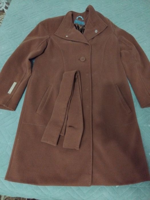 Продам осіннє пальто