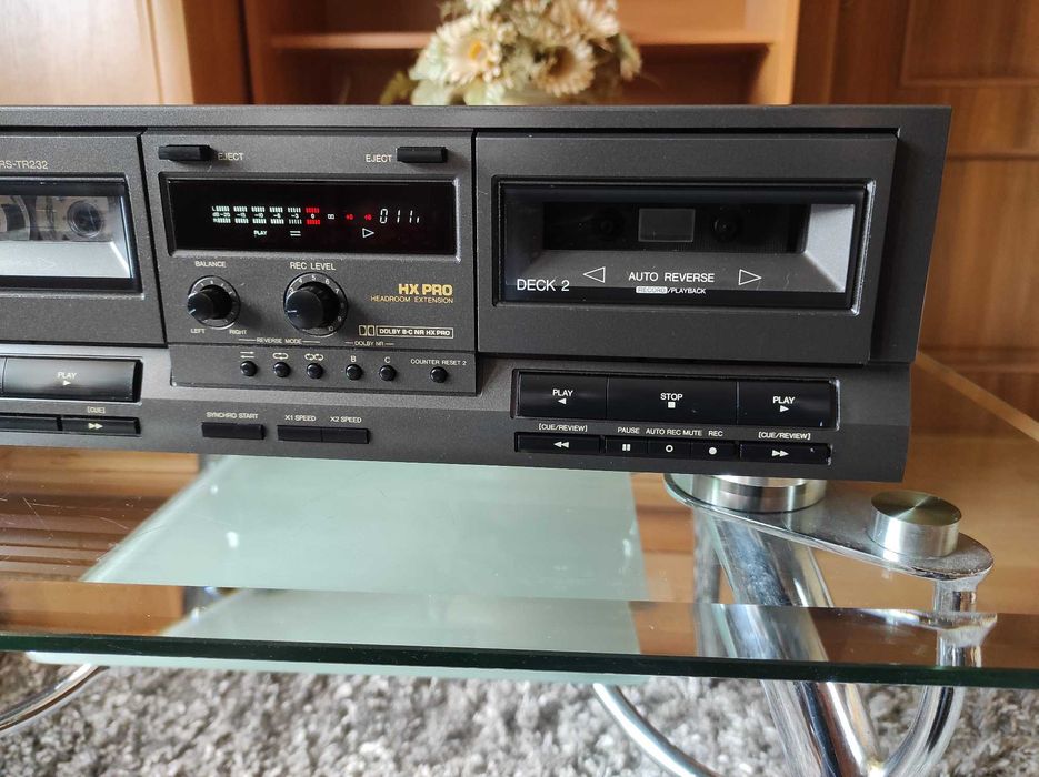 Magnetofon Technics RS-TR232