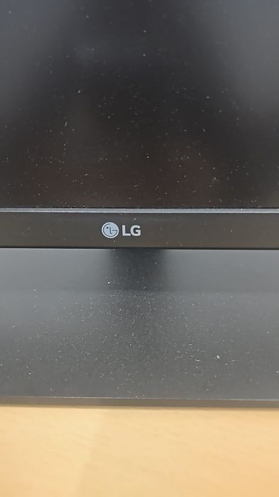 Monitor LG 24' stan bardzo dobry