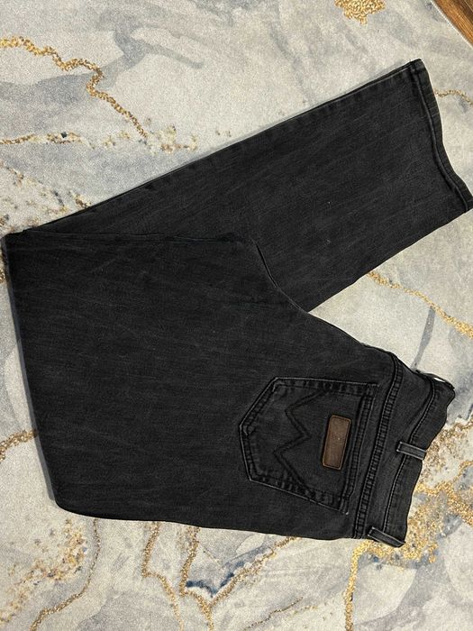 Wrangler _ Czarne jeansowe spodnie W37 L34