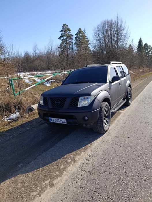 Ніссан патфайндер 2.5 тд 2004р