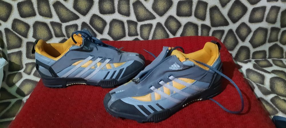 Buty na rower rozmiar 41