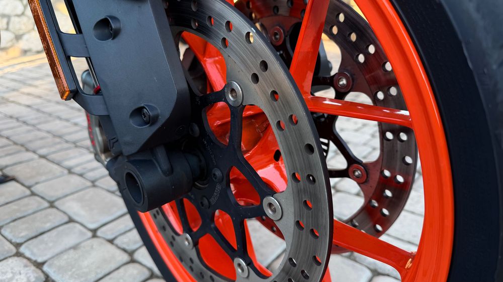 Мотоцикл KTM Duke 890 R 2022