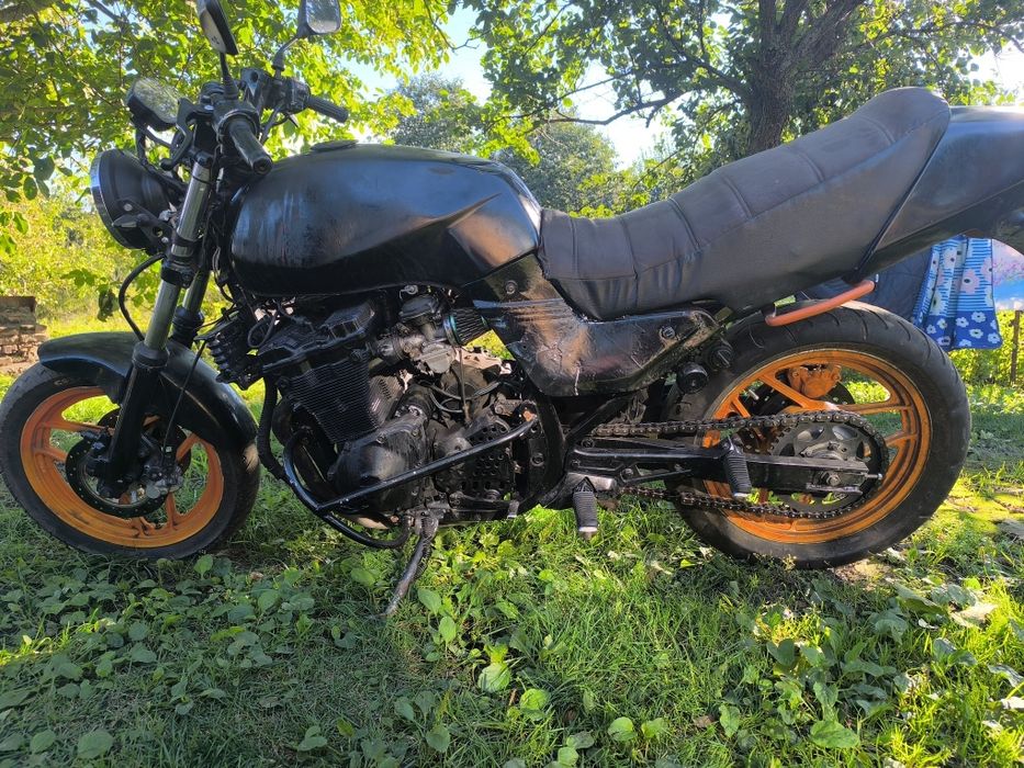 Продам Сузукі GSF 600