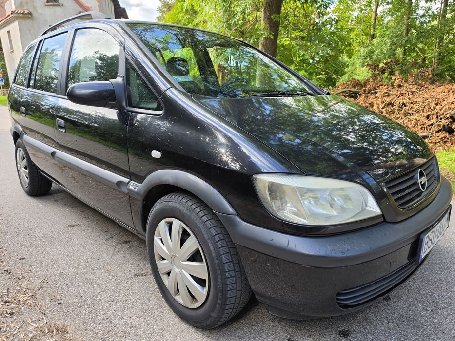 Opel Zafira A 2.0DTI 101KM 2002r. 7 - osobowy.
