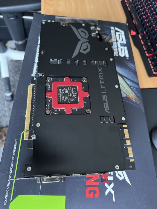 Asus Strix GTX 980 Ti DirectCU III OC