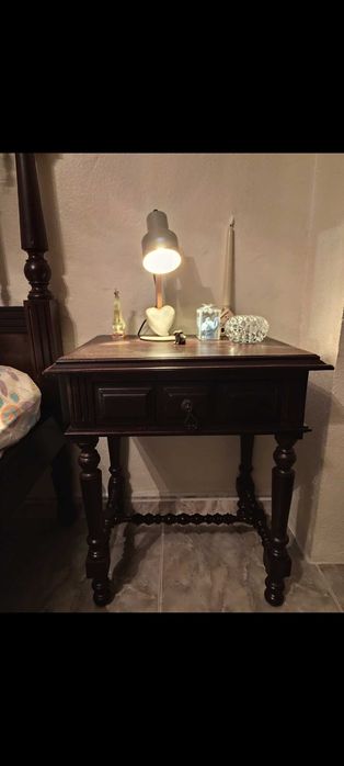 Mobiliário completo de quarto