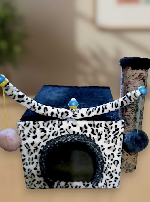 Розпродаж! Будиночки для котів з кігтеточкою та іграшкою.