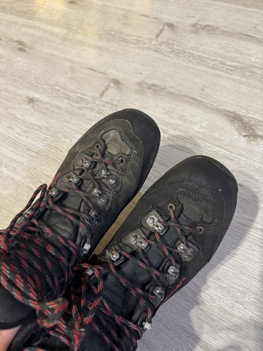 Трекінгові чоловічі черевики Lowa Ticam II GTX