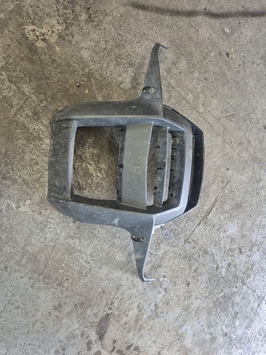 Grill Osłona przednia kymco mxu 550 700