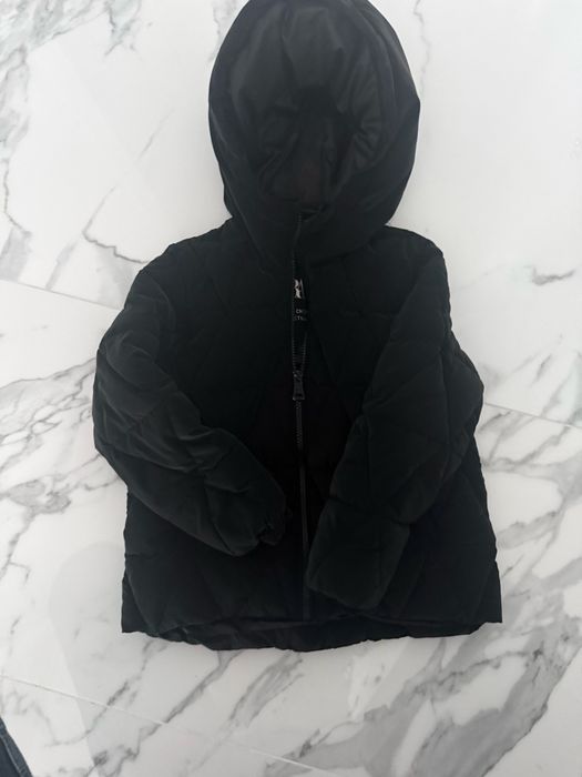 Zara kurtka czarna przejściowa 110-116 cm