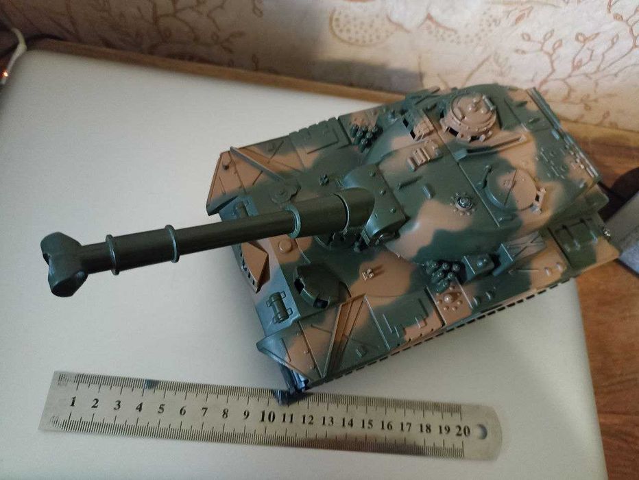 Танк радиоуправляемый
