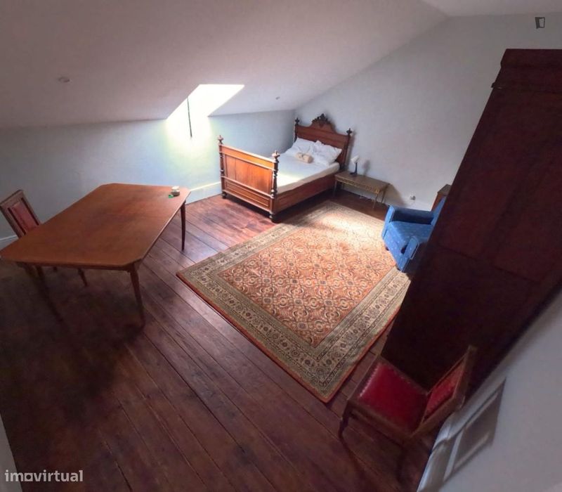 Quarto - localizado em Bonfim Porto