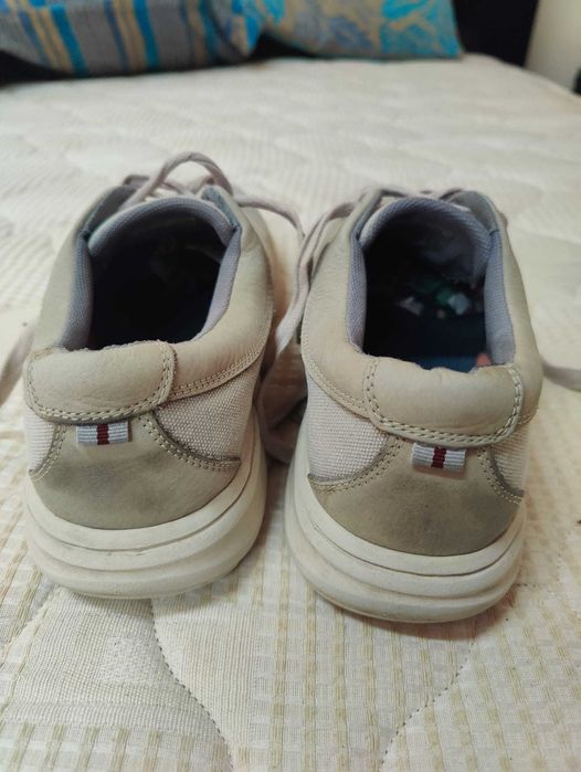 Sapatos Rockport tam. 42 em tecido e pele excelentes