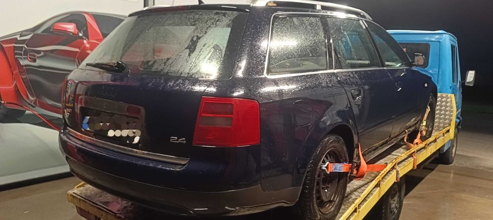 Na Części Audi A6 C5 (2.5 AKE LZ5K)(2.4 ARJ LY5K)(2.5 AKN LZ5K)(2.8 AQD LZ6H)