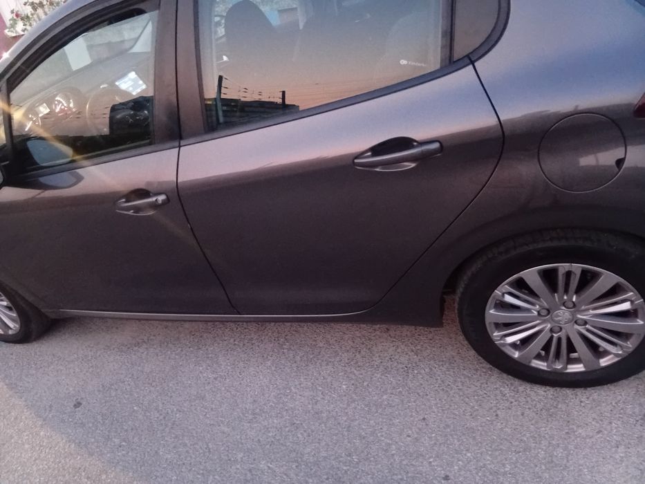 Venda carro Peugeot 208