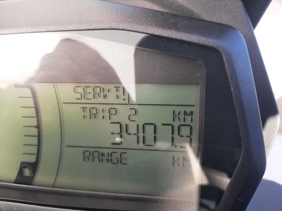 BMW - C 400 X   (como nova)