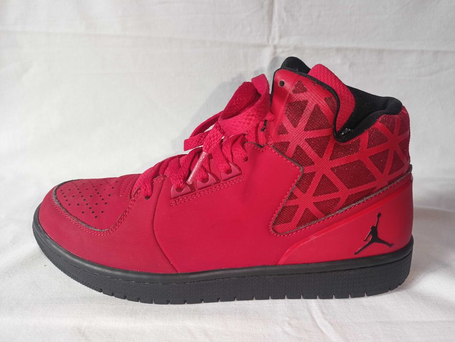 Nike Jordan roz. 44/UK 9/ -wkładka 27,5 cm- stan bdb