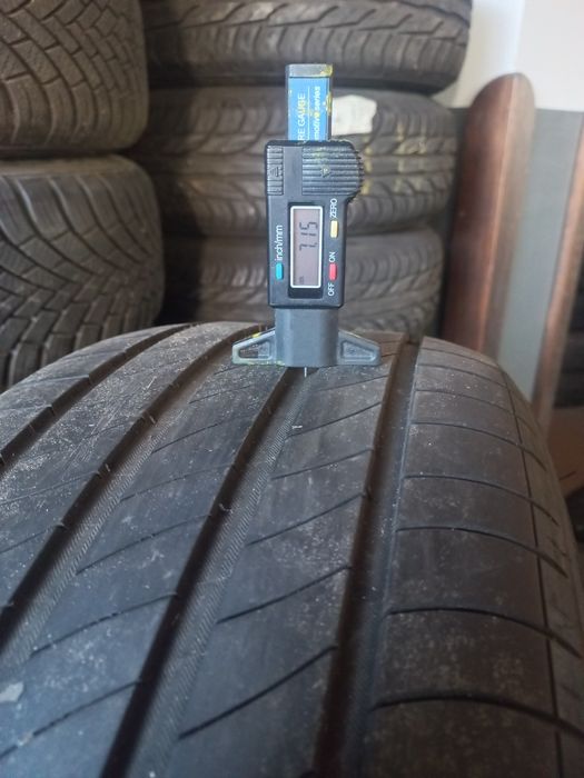 R19 235×55 Michelin як нові