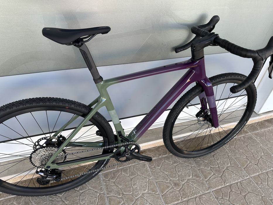 Bicicleta Scott Gravel - Carbono