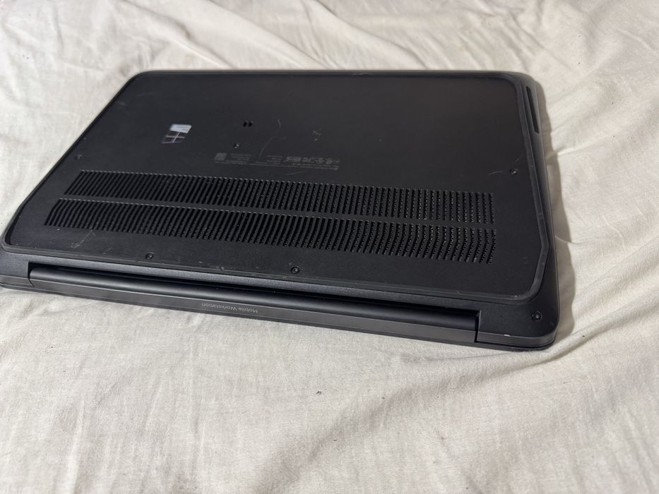 HP Zbook 15 G3 FullHD i7-6820HQ 8Gb/256GB SSD/NVIDIA M1000M